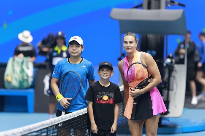 世界杯比赛在线观看入口-白卓璇：世界第一萨巴伦卡也会有起伏，她没有想象中那么可怕