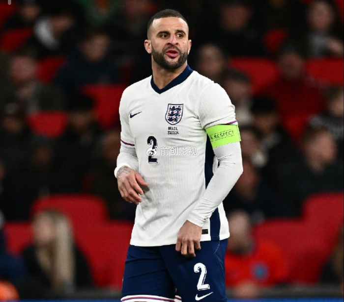 世界杯手机高清观看软件下载-体面谢幕！沃克官宣退出国家队，英格兰一代右后卫正式收官|世界杯|三狮军团|欧洲杯|英格兰足球队|美加墨世界杯_新浪体育_新浪新闻