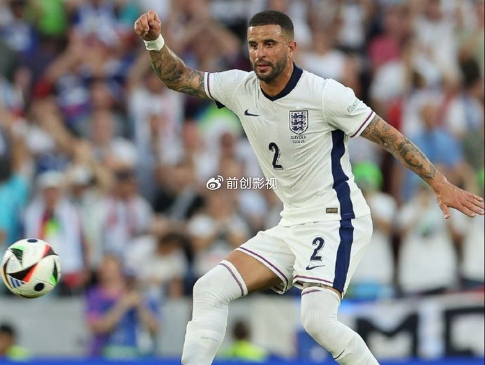 世界杯手机高清观看软件下载-体面谢幕！沃克官宣退出国家队，英格兰一代右后卫正式收官|世界杯|三狮军团|欧洲杯|英格兰足球队|美加墨世界杯_新浪体育_新浪新闻