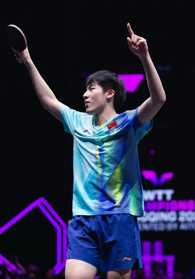 世界杯比赛在线观看入口-连扳三局淘汰奥运亚军,国乒19岁新星一战成名!对手情绪被打失控|温瑞博|莫雷加德|WTT重庆冠军赛|特鲁斯·莫雷加德|巴黎奥运会_新浪体育_新浪新闻