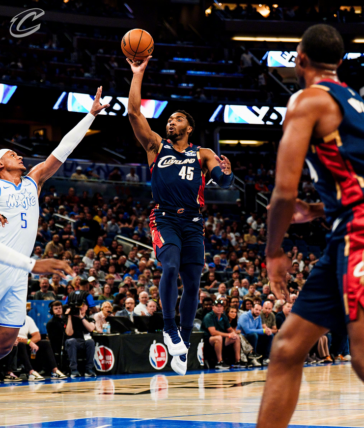 世界杯客户端下载说明-班凯罗准三双贝恩35分，哈登空砍30+6+8米神打铁，魔术复仇骑士