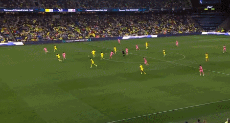 世界杯手机高清观看软件下载-他真的想赢！38岁梅西补时追防到后场铲断 队友浪射不传+愤怒摊手