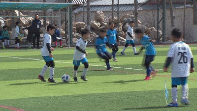 世界杯赛事直播平台下载-毛彪之子青少年赛大四喜 迷你毛：像爸爸那样踢球