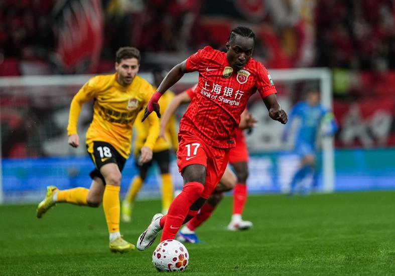 世界杯比赛在线观看入口-武磊仅用8分钟就称王！ 安佩姆数据因他更好看，加布评分倒数第二