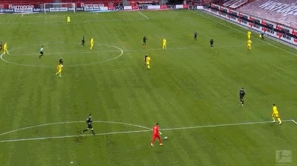 世界杯客户端下载说明-【德甲】药厂妖星绝杀 多特客场1比2遭换帅第2败